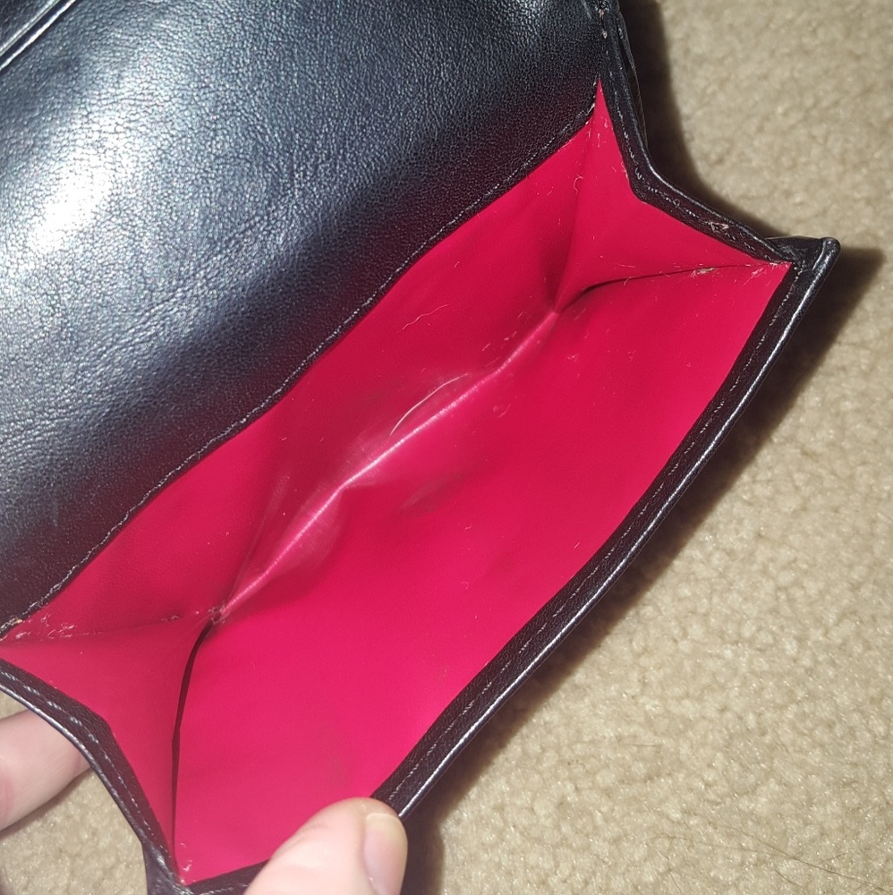 Dooney & Bourke Black Leather Trifold Wallet - Picture 6 of 8